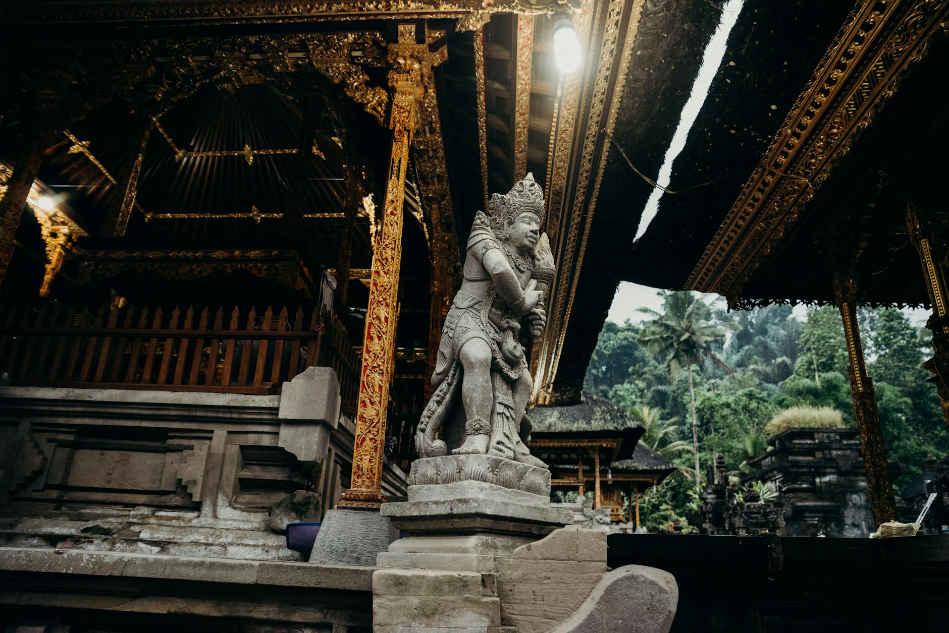 budda inside the tirta empul temple