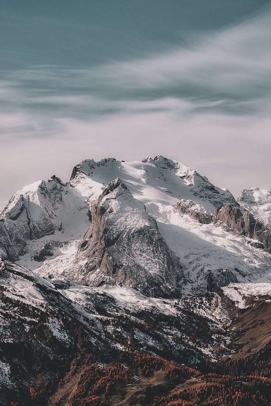 landscape photography of snowy mountain